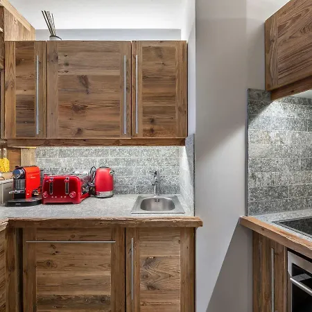 Familial Skis Aux Pieds Avec Wifi A - Fr-1-563-94 * Courchevel