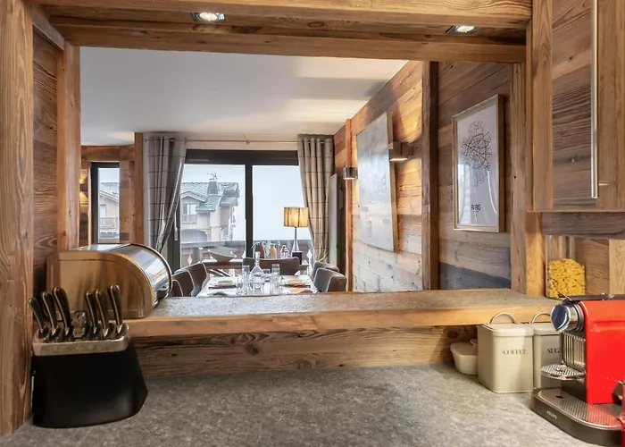 Familial Skis Aux Pieds Avec Wifi A - Fr-1-563-94 Daire Courchevel